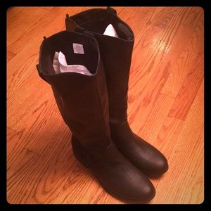 Black Old Navy Boots. Never Worn!